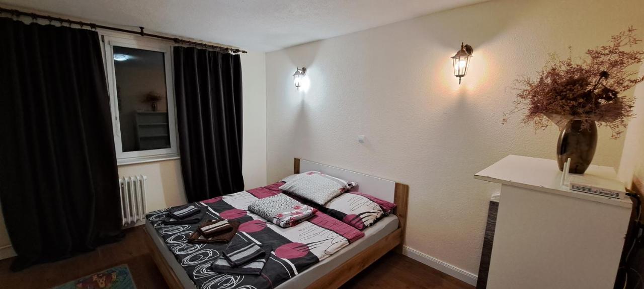 2 Rooms Apartment In Old Town Košice Buitenkant foto